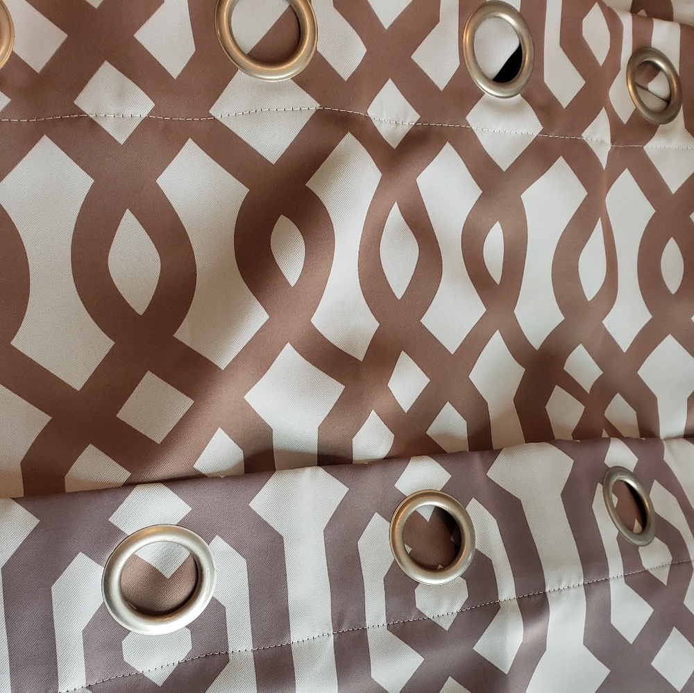 BOGO Blackout Grommet Curtains in 2 COLORS! - Picture 3 of 4